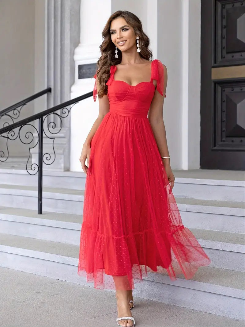 Carmen - Elegancka Sukienka z Siatki
